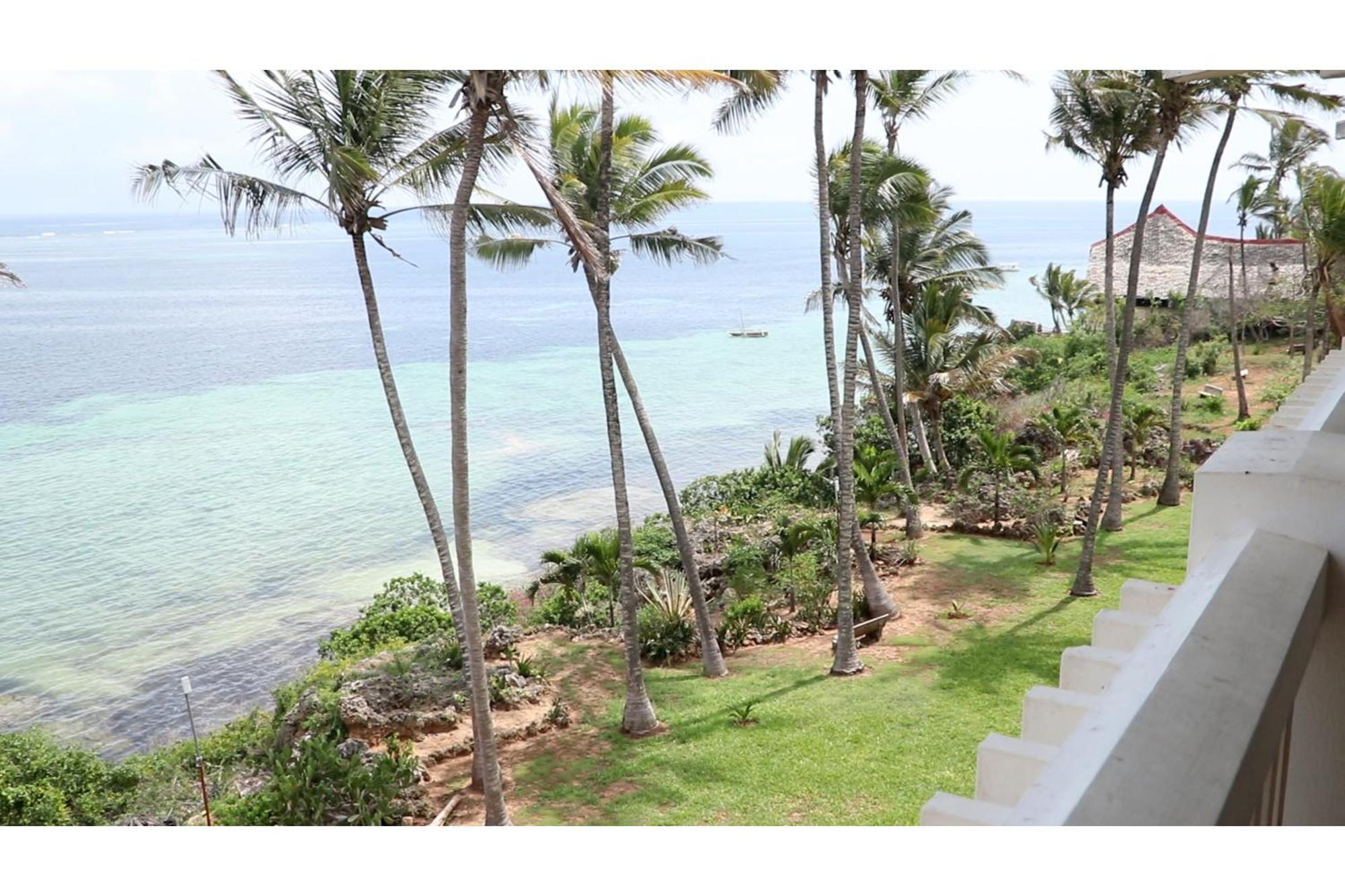 Mombasa Beach Hotel ภายนอก รูปภาพ